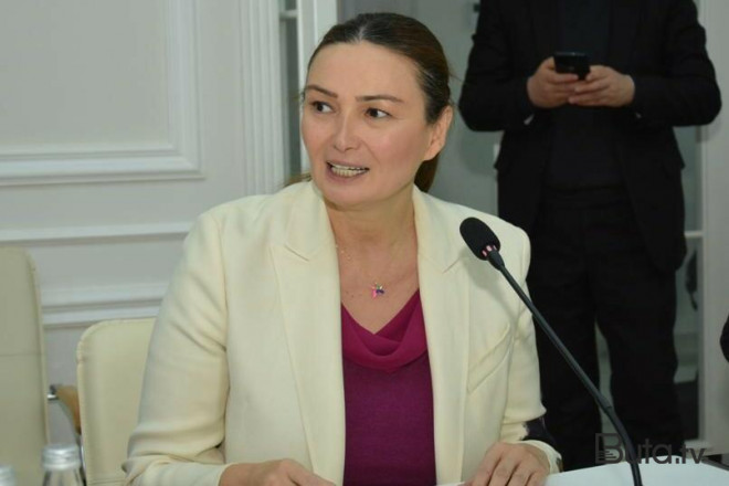  Paşayeva Fəridə Hacıyevanı yubileyi münasibəti ilə təbrik etdi  