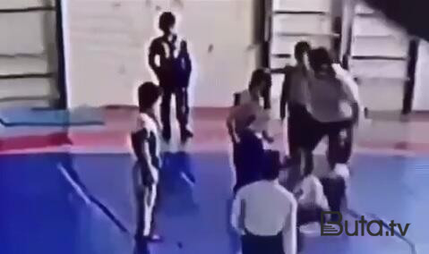  7 yaşlı Fərid huşsuz halda, Mehman nələr edir... - Yeni video  