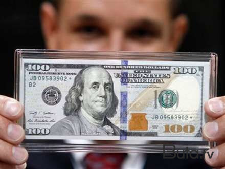  36 min saxta dollarla yaxalandı - Video  