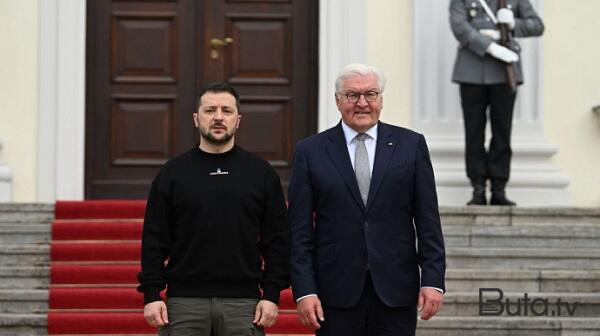  Zelenski Ştaynmayerlə görüşdü  