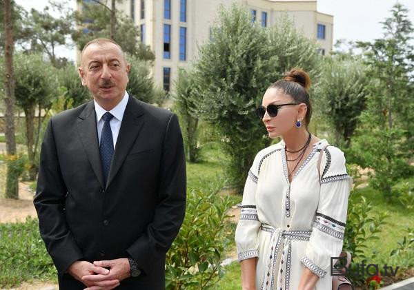  Prezident və xanımı sərgidə...  
