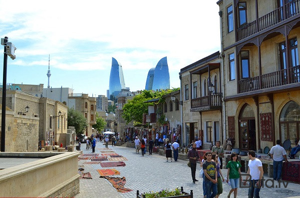 İçərişəhərə giriş məhdudlaşdırıldı  