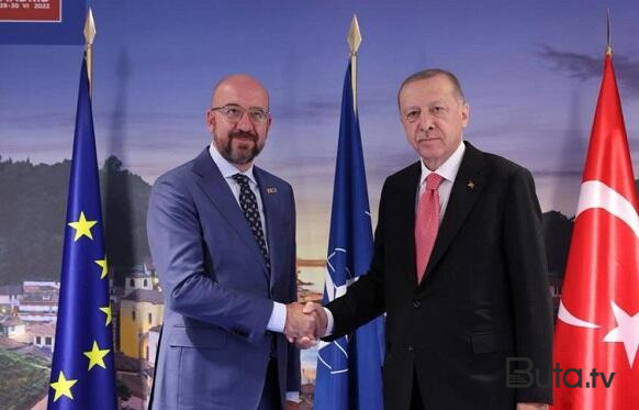 Mişel Ərdoğanı təbrik etdi  