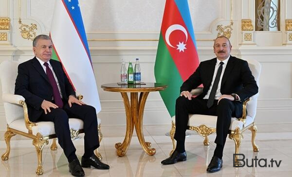  İlham Əliyev özbəkistanlı həmkarı ilə görüşdü  