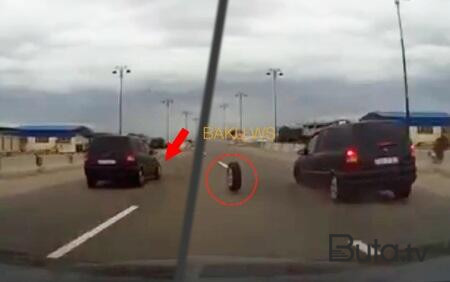  Avtomobildən qopan təkər kişini öldürdü  