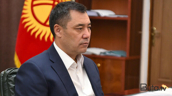  Qırğızıstan prezidenti Bakıya gəldi  