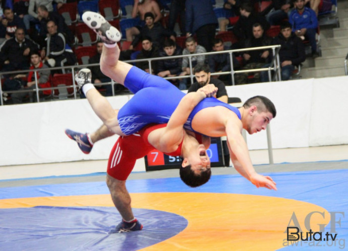  Beş güləşçimiz dünya çempionatında medal qazandı  