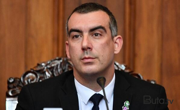  Vladimir Orliç Milli Məclisin iclasını izləyir  