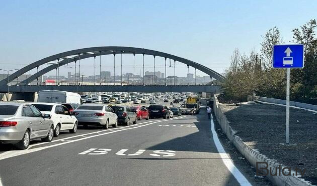  Bakı-Sumqayıt yolunda avtobus zolağı yaradılır - Foto  