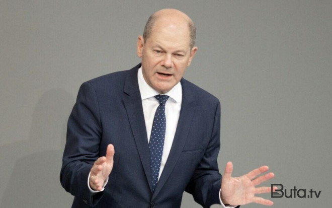  Şolts İsraildə həyəcanlı anlar yaşadı: asfalta uzandı - Video  