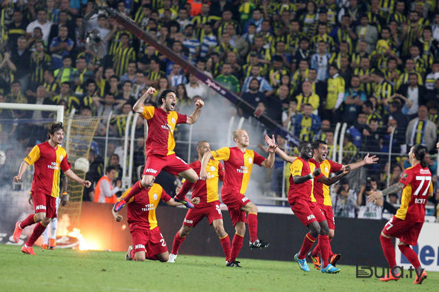  UEFA “Qalatasaray”ı cərimələdi  