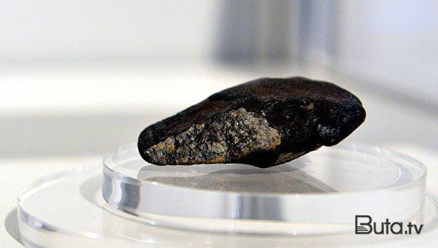  Türkiyəyə düşən meteorit hərraca çıxarıldı  