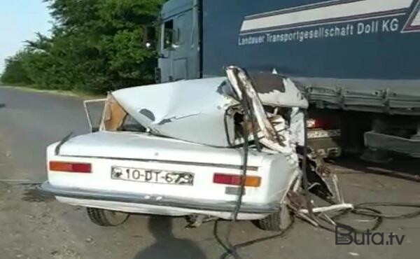  Qubada üç maşın toqquşdu: 2 nəfər öldü  