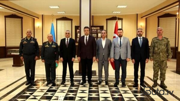  Prezidentin səlahiyyətli nümayəndəsi təmas xəttinə getdi  