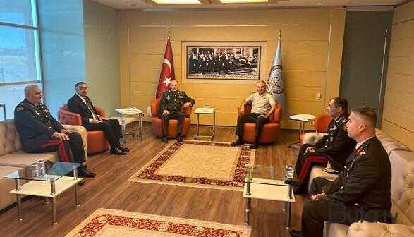  Kərim Vəliyev Türkiyəyə getdi  