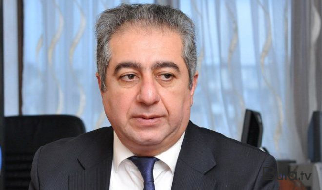  İbadoğluna dəstək aksiyası: Erməni bayrağı qaldırıldı - Foto  