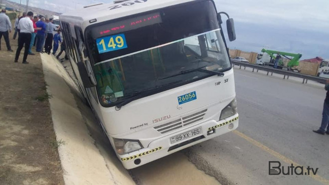  Bakıda sərnişin avtobusu 