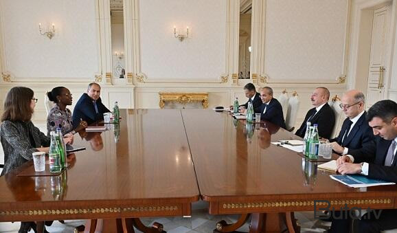  Prezident Roland Praysı qəbul etdi  