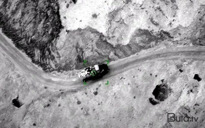  Müsadirə edilmiş döyüş texnikası, silah və sursat - Video  