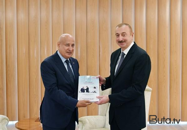  Osman əl-Tuveycri İlham Əliyevi təbrik etdi  