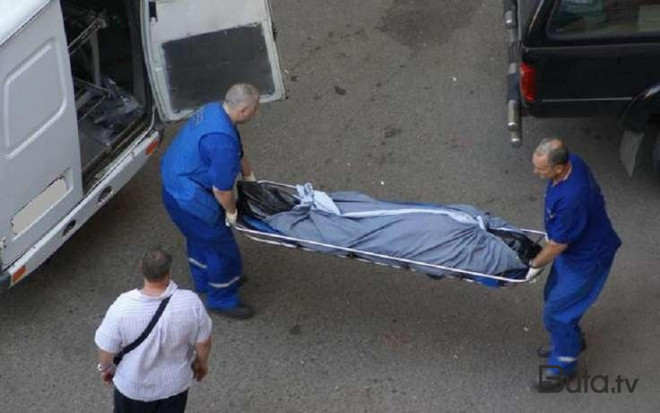 Bakıda üzərinə isti su tökülən şəxs öldü  