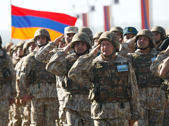 Ermənistan müdafiə xərclərini artırır  