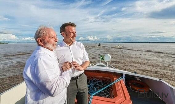  Belə şeylərlə zarafat etmirəm, çiməcəm - Makron  