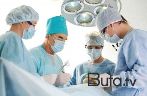  Qırğızıstanlı uşağın beynindən saç çıxdı - Foto  