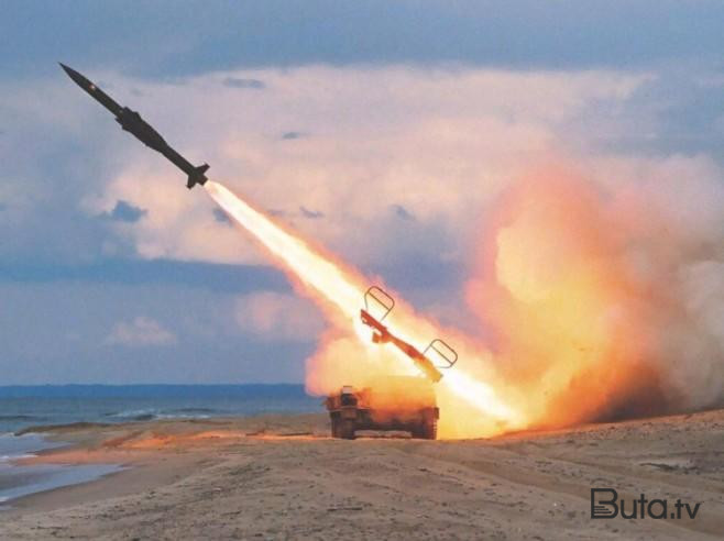  İran İsrailə ballistik raket atdı - Video  