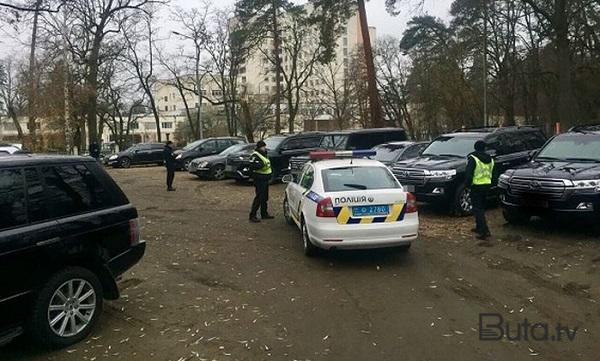  Rusiyalı deputata sui-qəsd edildi  