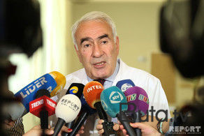  Məşhur pediatr özünü güllələdi  