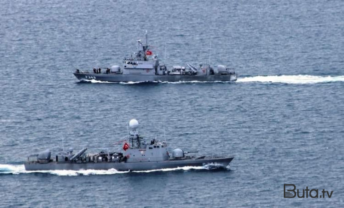  Türkiyə hərbi gəmisi Moqadişu limanında: prezident qarşıladı  