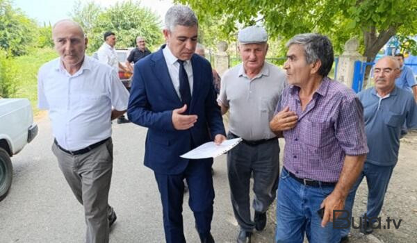  Vüqar Bayramovun seçicilərlə görüşləri davam edir - Foto  