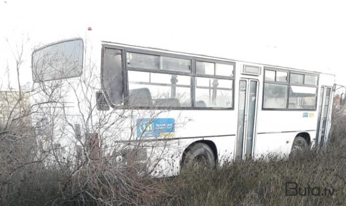  Sumqayıtda sərnişin avtobusu qəza törətdi: ölən var  