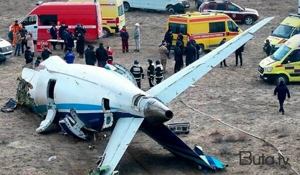  Özbək pilotlar Aktauda həlak olanları belə andı - Video  