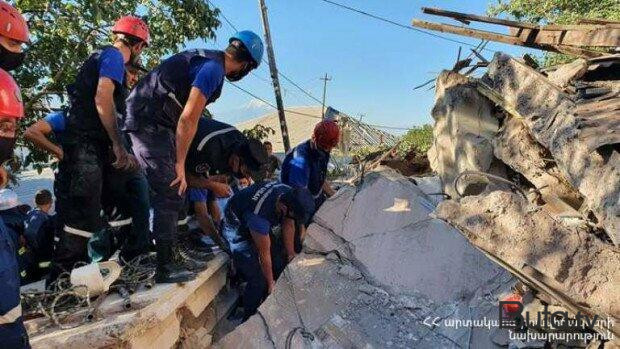  İrəvanda partlayış: dağıntılar altında qalanlar var  