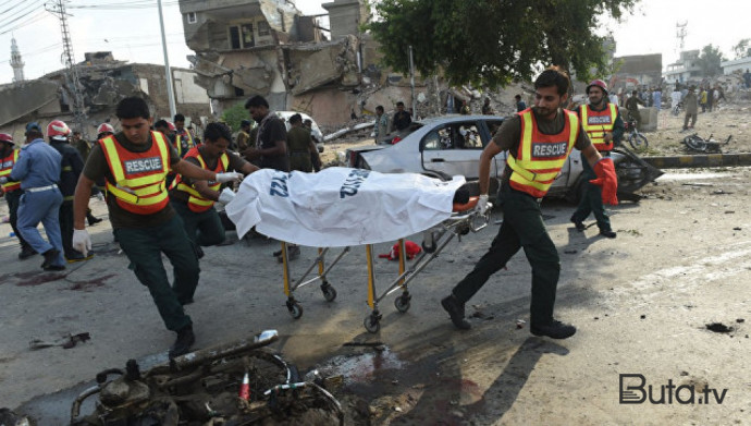  Pakistanda kamikadze hücumu: 10 ölü, 25 yaralı - Video  