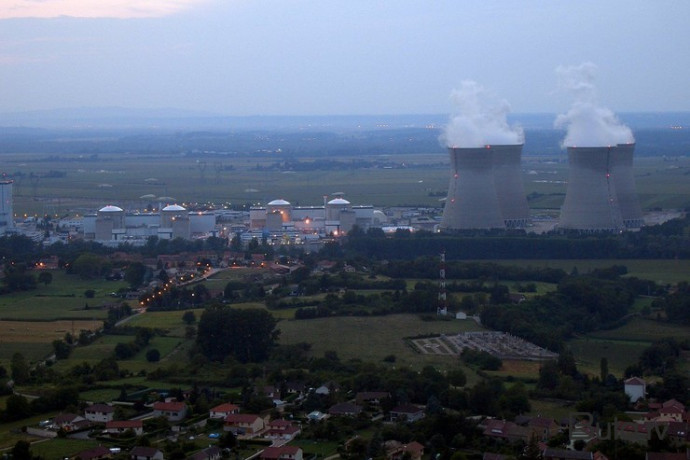  Fransada AES-də yanğın: reaktorların fəaliyyəti dayandırıldı  
