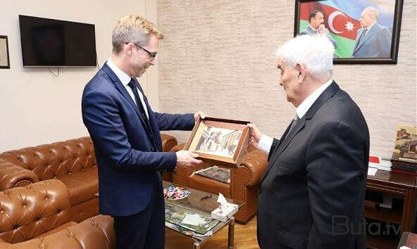  İsveç səfiri ADU-nun qonağı oldu - Foto  