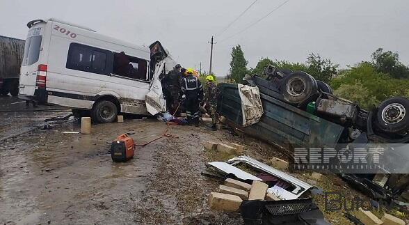  Xaçmazda 2 yük maşını toqquşdu: ölən var - Foto  