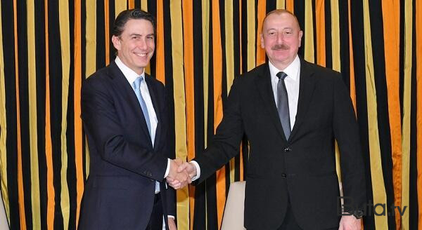  İlham Əliyev ABŞ rəsmisi ilə görüşdü - Foto  