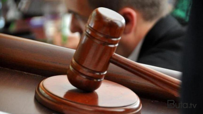  Keçmiş polisi öldürən şəxsə ömürlük həbs cəzası verildi  