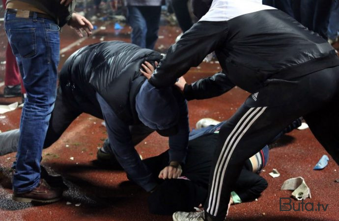  Goranboyda baş direktor 4 nəfərlə dalaşdı - Video  