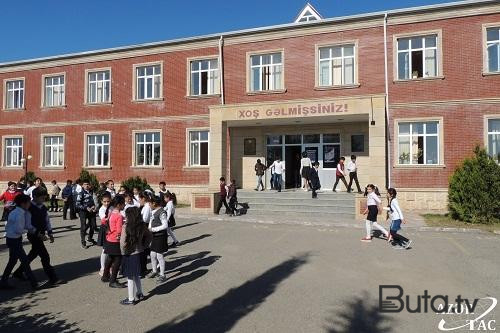  Məktəbli qızların qeyri-etik davranışı - DİN açıqlama yaydı  