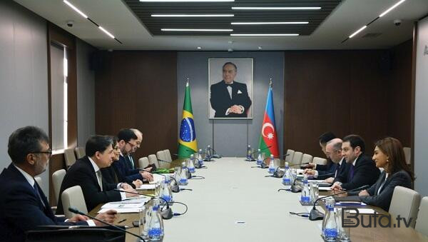  Azərbaycanla Braziliya arasında məsləhətləşmələr oldu  