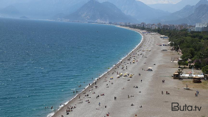  Antalyaya rekord sayda turist gəldi  