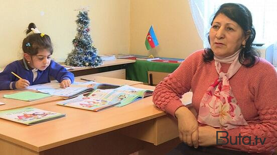  Bu məktəbin bir şagirdi və bir müəllimi var  