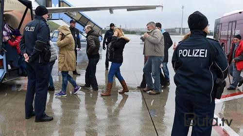  Almaniya nə qədər Azərbaycan vətəndaşına sığınacaq verməyib?  