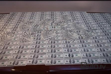  Şirvanda saxta dollar satan dəstə üzvləri saxlanıldı - Video  