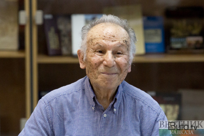  Öyülən və söyülən Çingiz Hüseynov kimdir?  